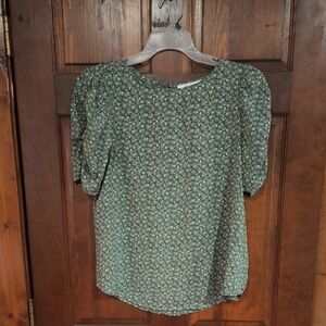fun 2 fun Olive Green Floral Puff Sleeve Top